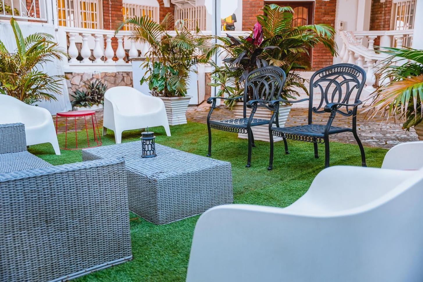Les Residences De La Providence - Appart Hotel Yaoundé Buitenkant foto